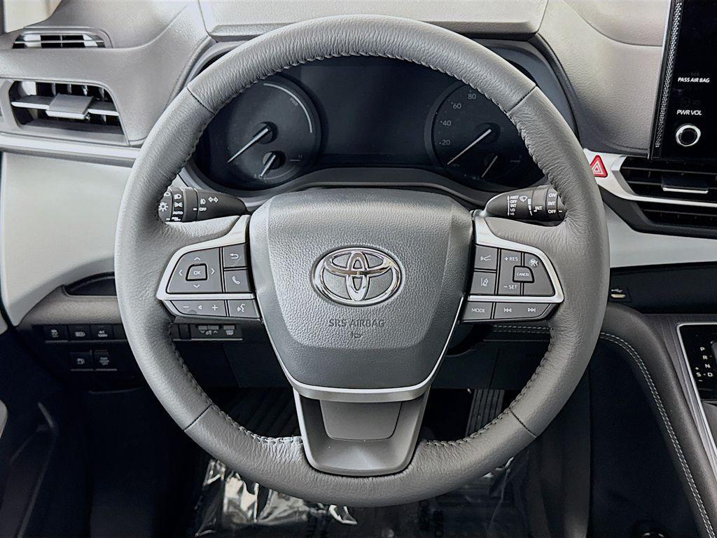new 2025 Toyota Sienna car, priced at $48,710