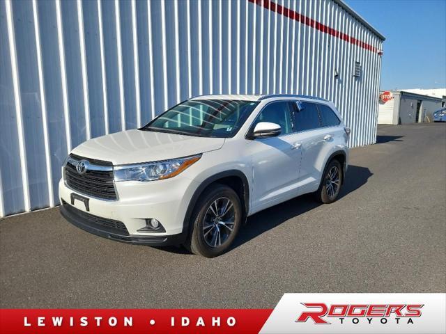 used 2016 Toyota Highlander car, priced at $28,000