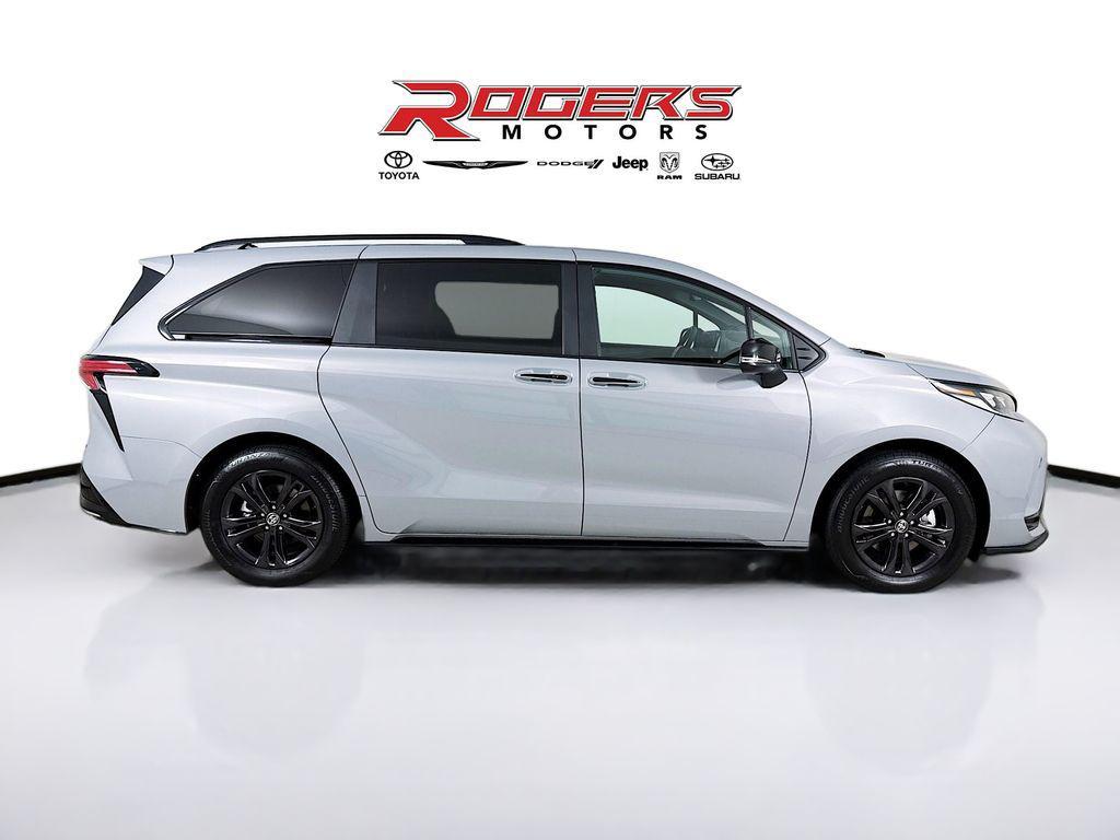 used 2025 Toyota Sienna car, priced at $55,468