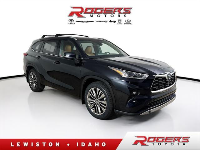 used 2021 Toyota Highlander car, priced at $43,000