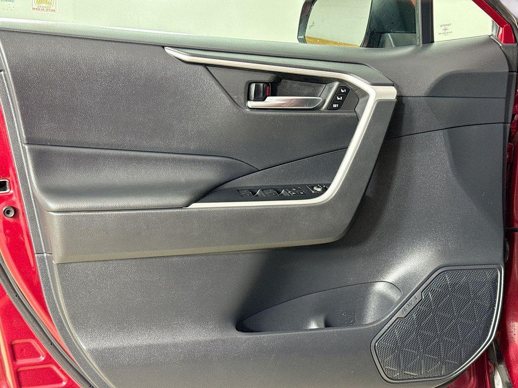 used 2022 Toyota RAV4 Hybrid car, priced at $33,500
