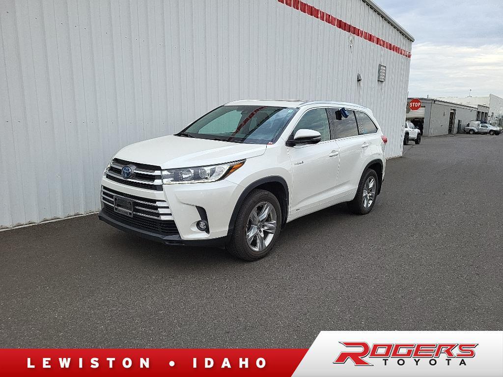 used 2019 Toyota Highlander Hybrid car, priced at $36,500