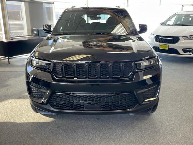 new 2025 Jeep Grand Cherokee car