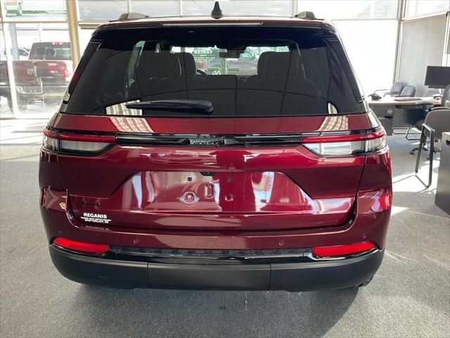 new 2025 Jeep Grand Cherokee car