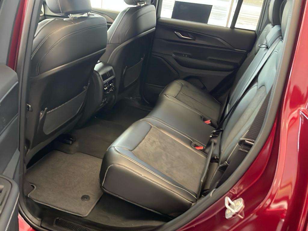 new 2025 Jeep Grand Cherokee car, priced at $49,170