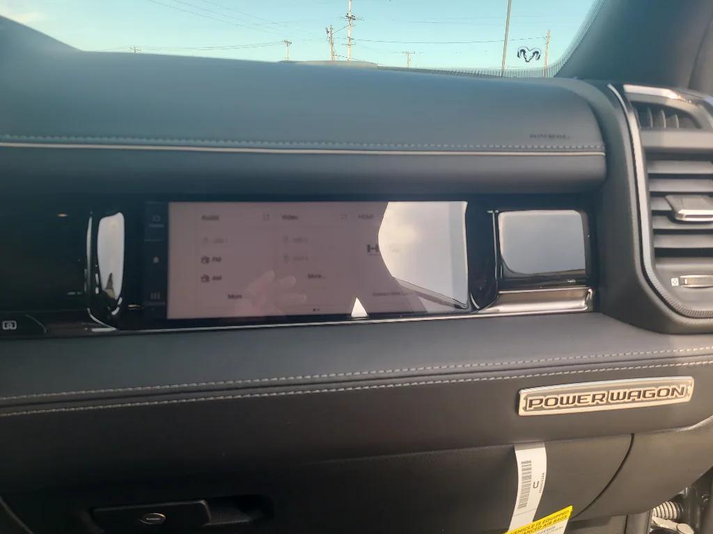new 2025 Ram 2500 car