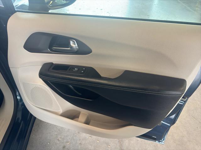 used 2023 Chrysler Pacifica car, priced at $33,995