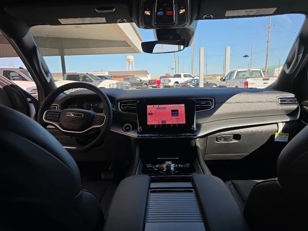 new 2025 Jeep Wagoneer car, priced at $71,735