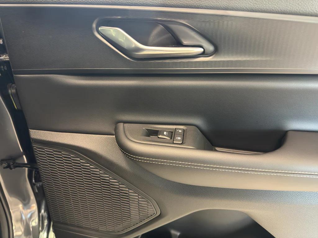 new 2025 Jeep Grand Cherokee car