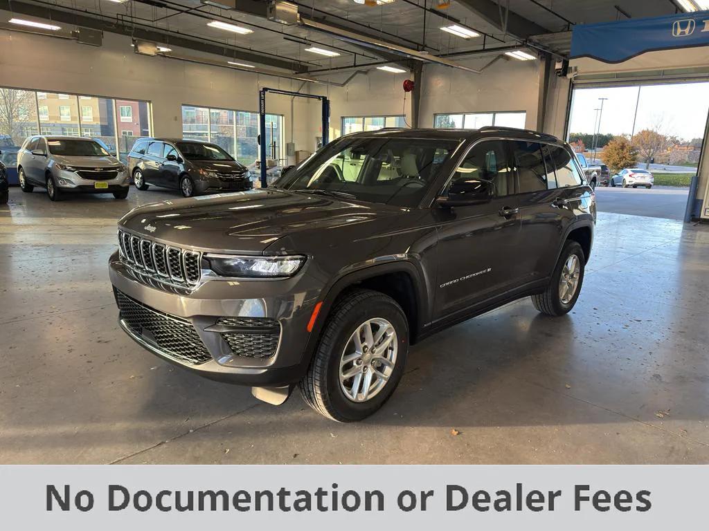 new 2025 Jeep Grand Cherokee car, priced at $43,370