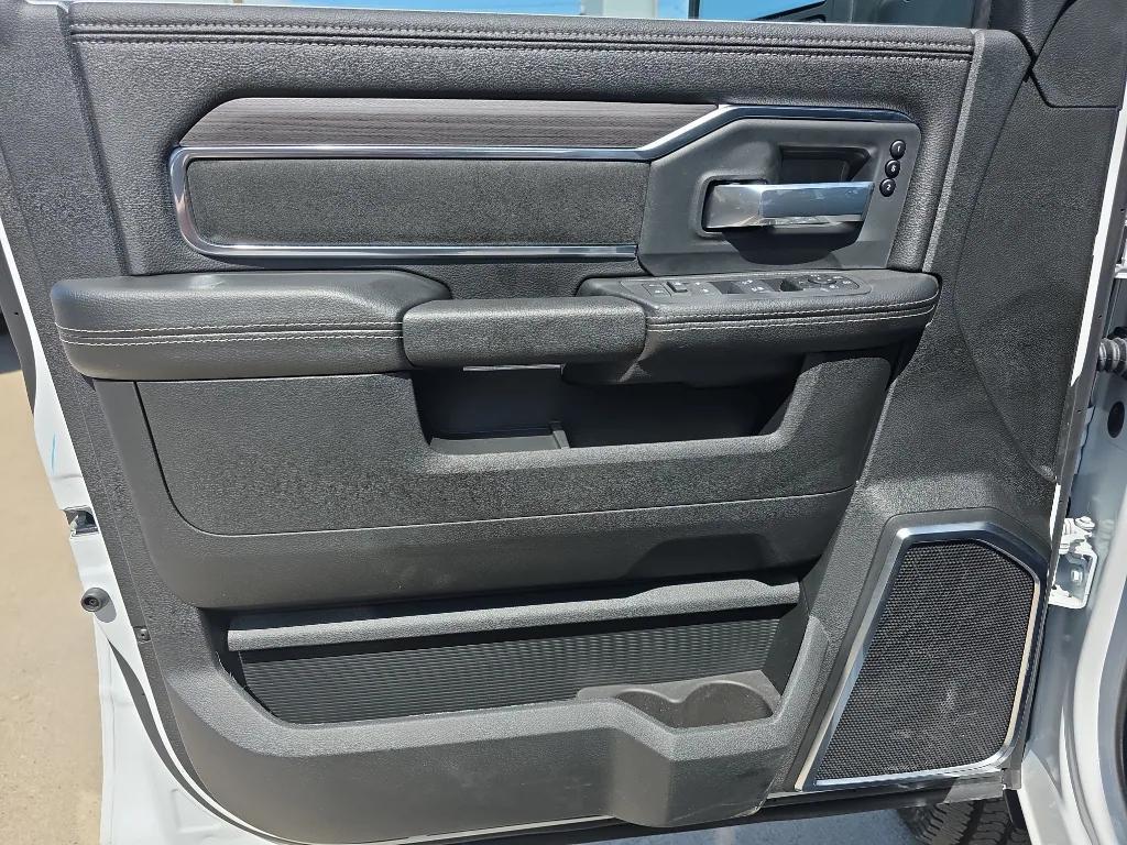 new 2025 Ram 3500 car