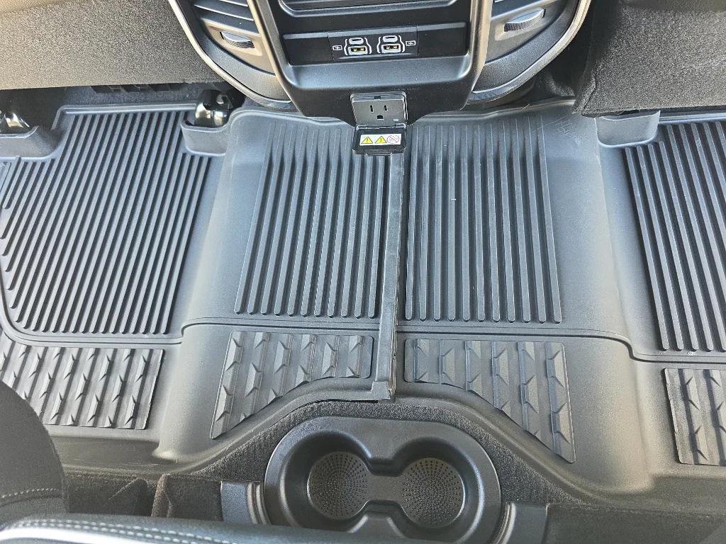 new 2025 Ram 3500 car