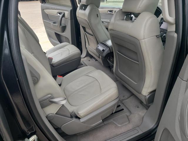 used 2015 Chevrolet Traverse car, priced at $8,995