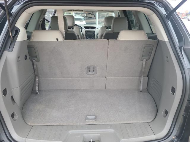 used 2015 Chevrolet Traverse car, priced at $8,995