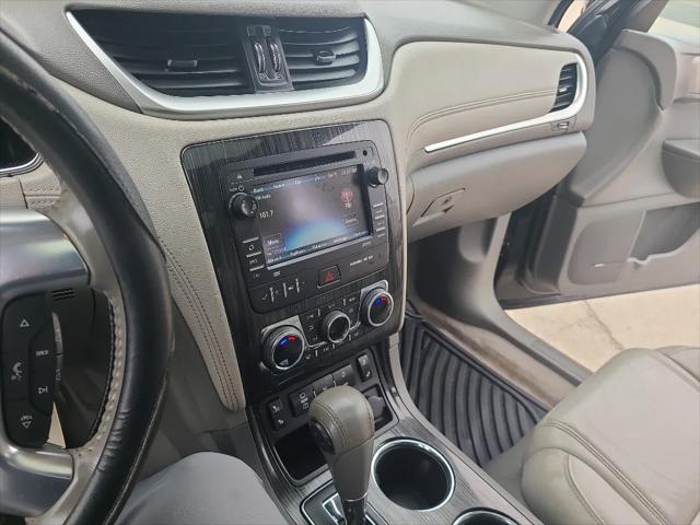 used 2015 Chevrolet Traverse car, priced at $8,995