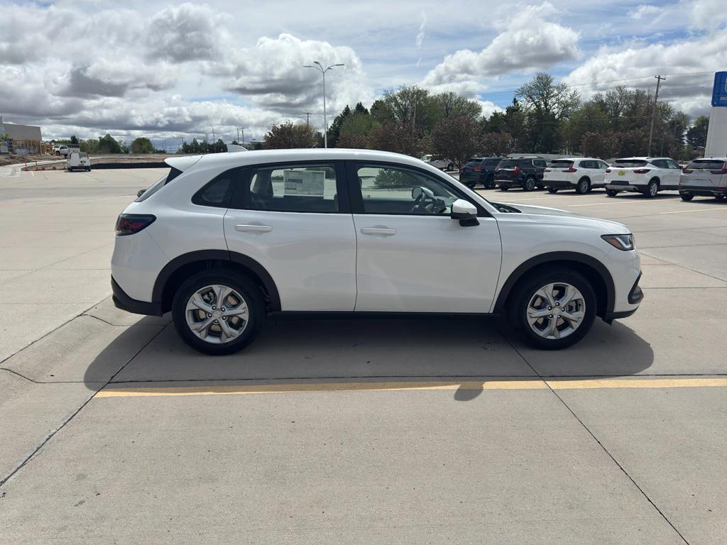 new 2025 Honda HR-V car
