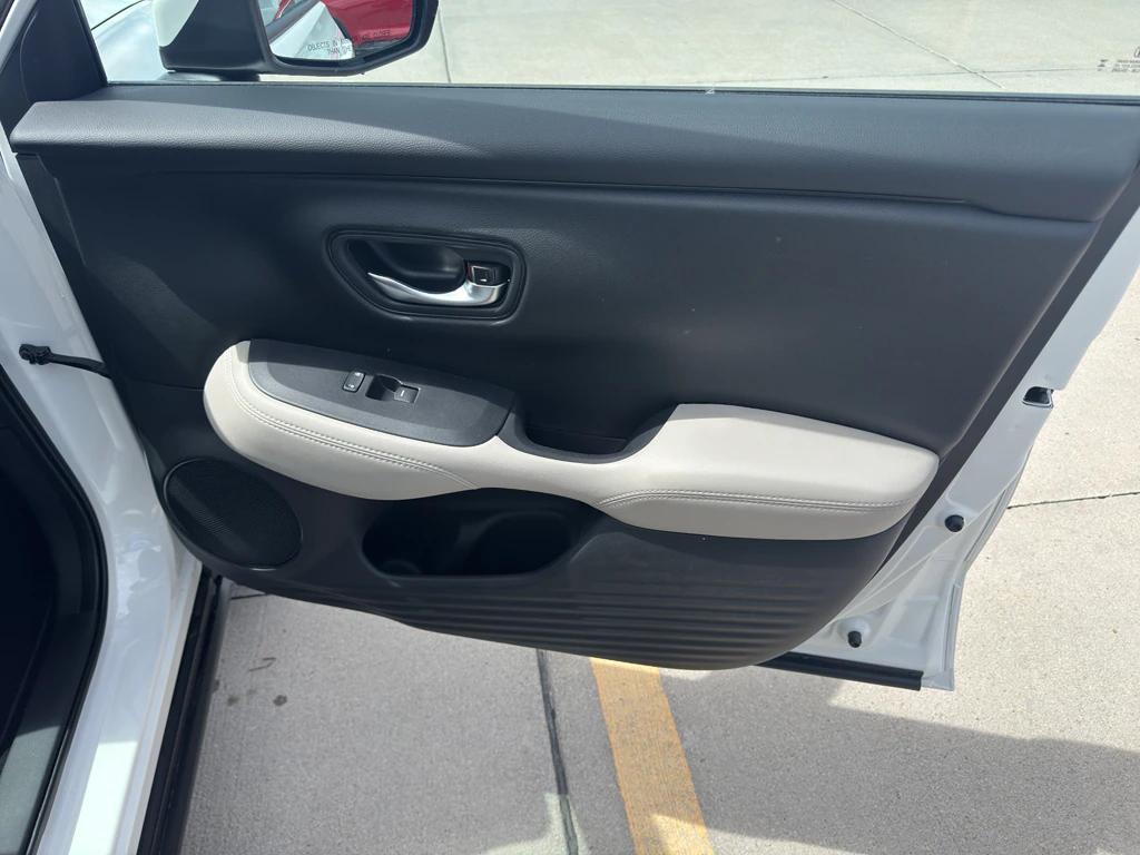 new 2025 Honda HR-V car