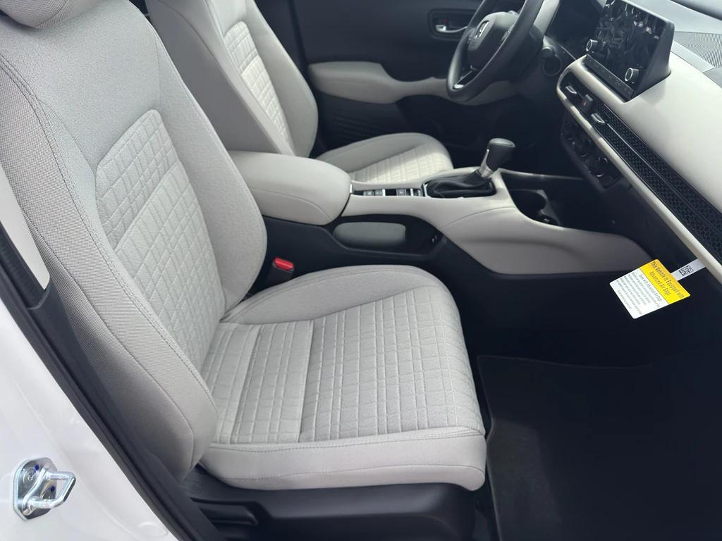 new 2025 Honda HR-V car