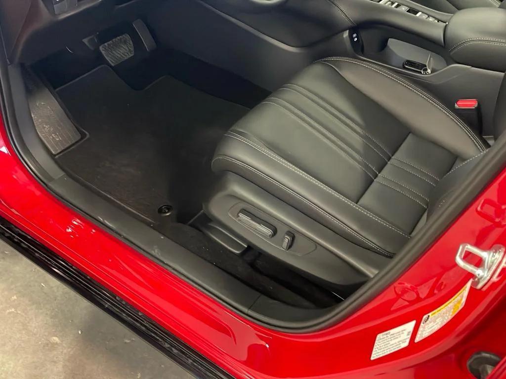 new 2025 Honda HR-V car