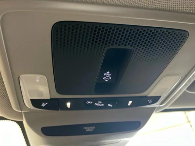 new 2025 Honda HR-V car