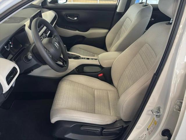 new 2025 Honda HR-V car