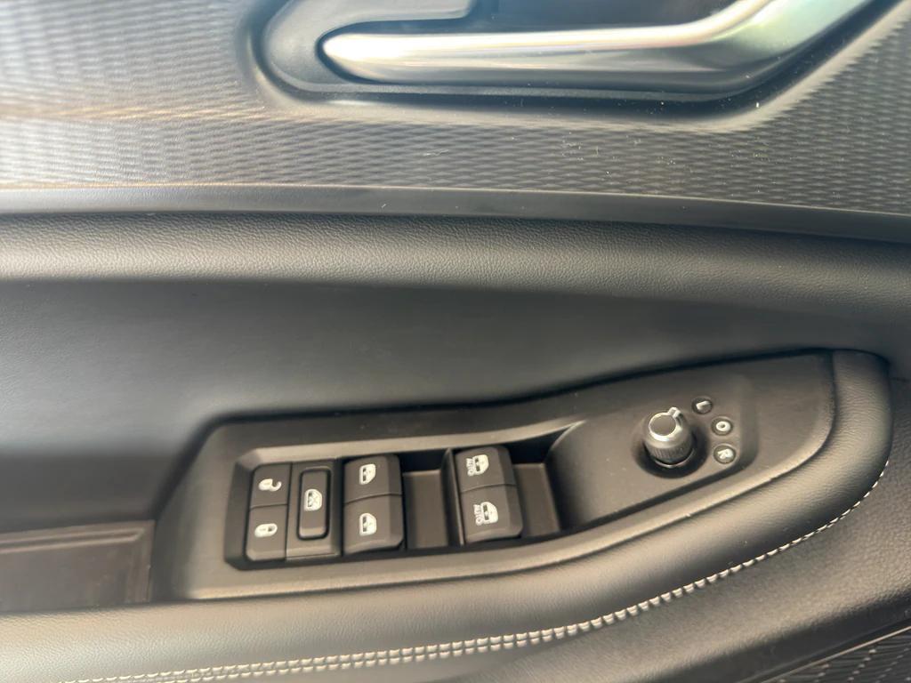 new 2025 Jeep Grand Cherokee car