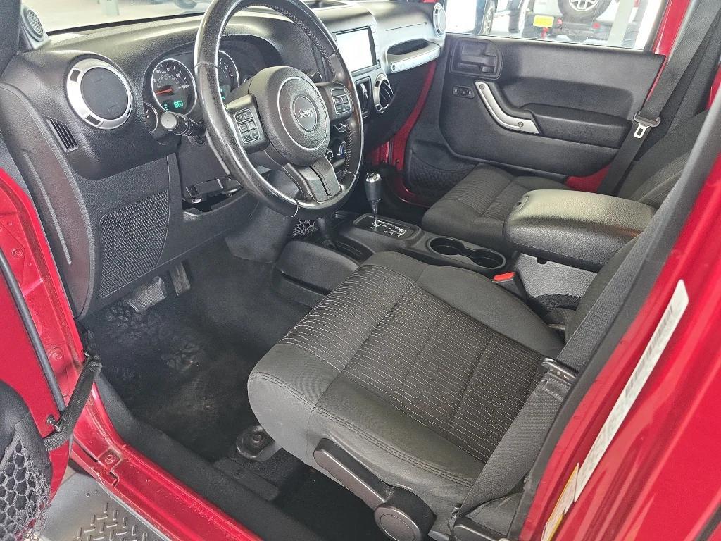 used 2012 Jeep Wrangler Unlimited car, priced at $18,995