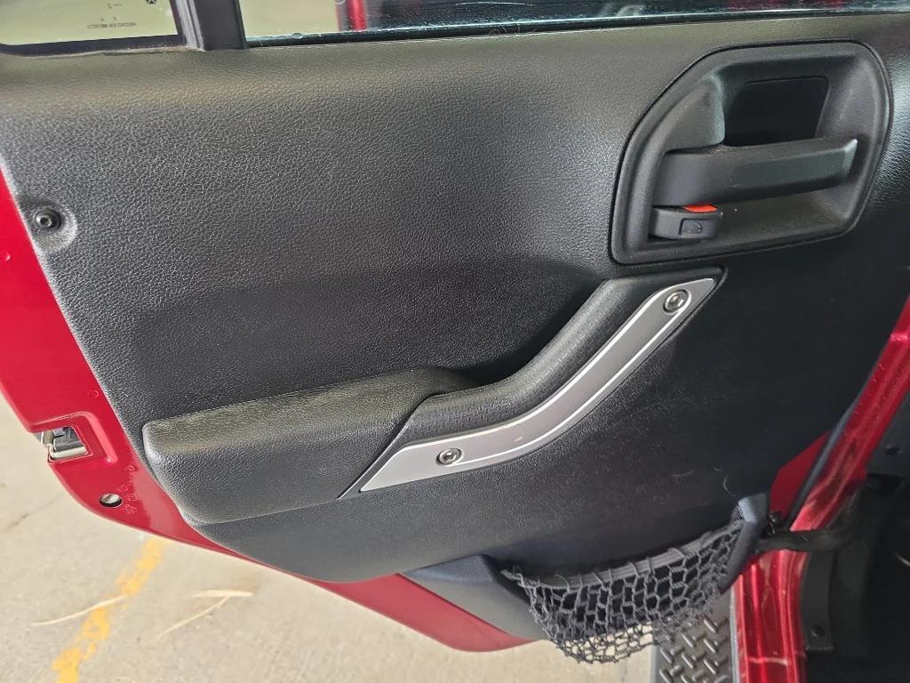 used 2012 Jeep Wrangler Unlimited car, priced at $18,995