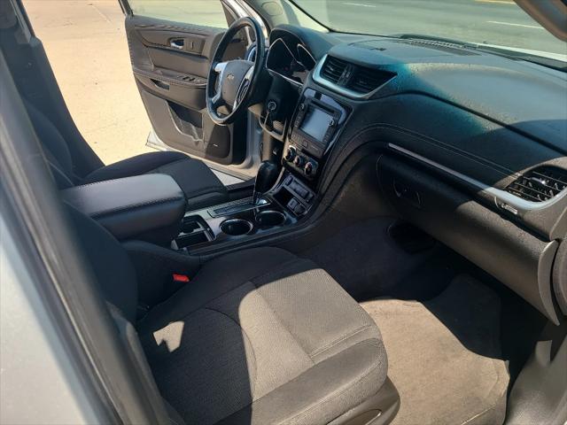 used 2017 Chevrolet Traverse car, priced at $13,995