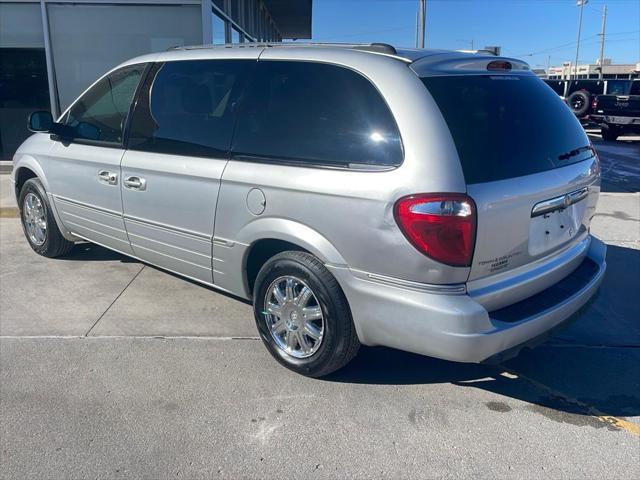 used 2006 Chrysler Town & Country car, priced at $5,995