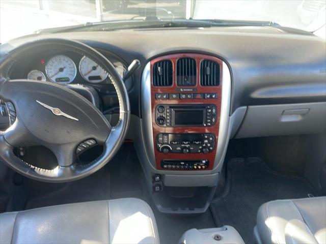 used 2006 Chrysler Town & Country car, priced at $5,995