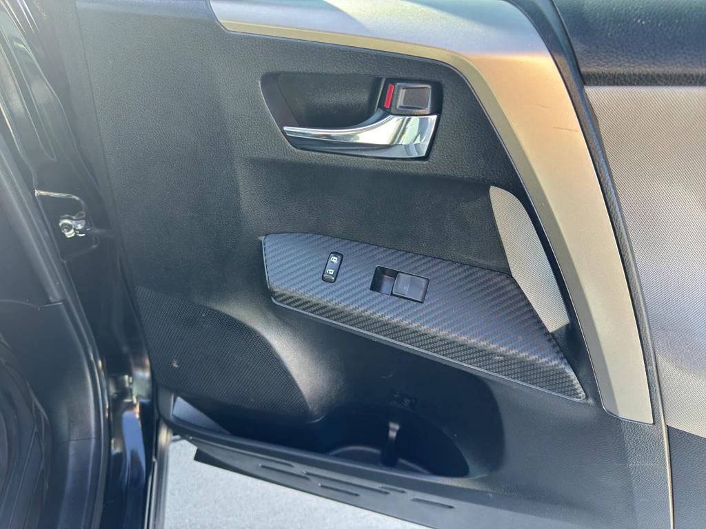 used 2015 Toyota RAV4 car