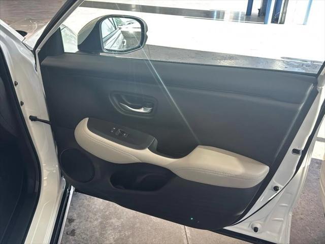 new 2025 Honda HR-V car