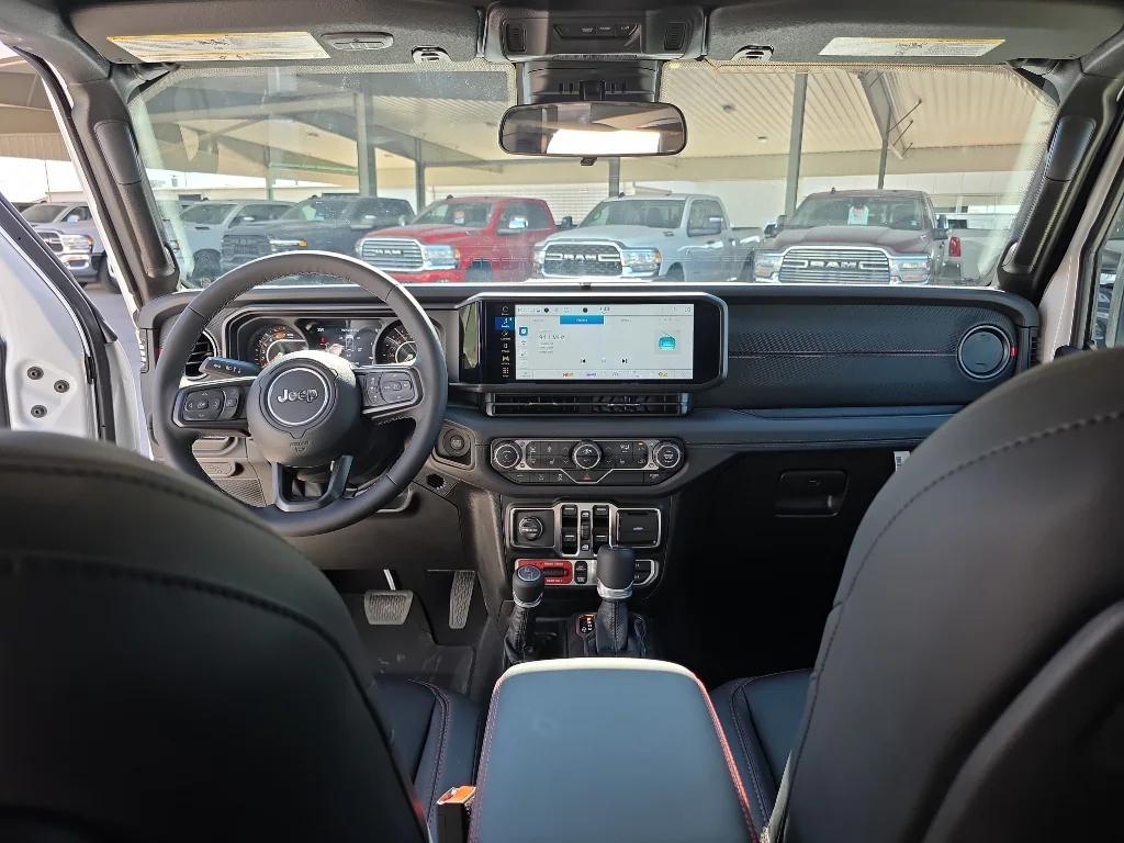 new 2025 Jeep Wrangler car