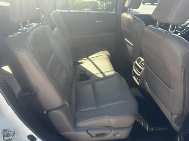 used 2016 Honda Pilot car, priced at $15,995