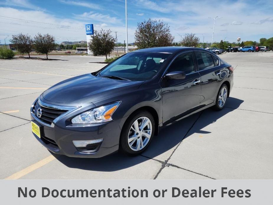 used 2013 Nissan Altima car, priced at $10,995