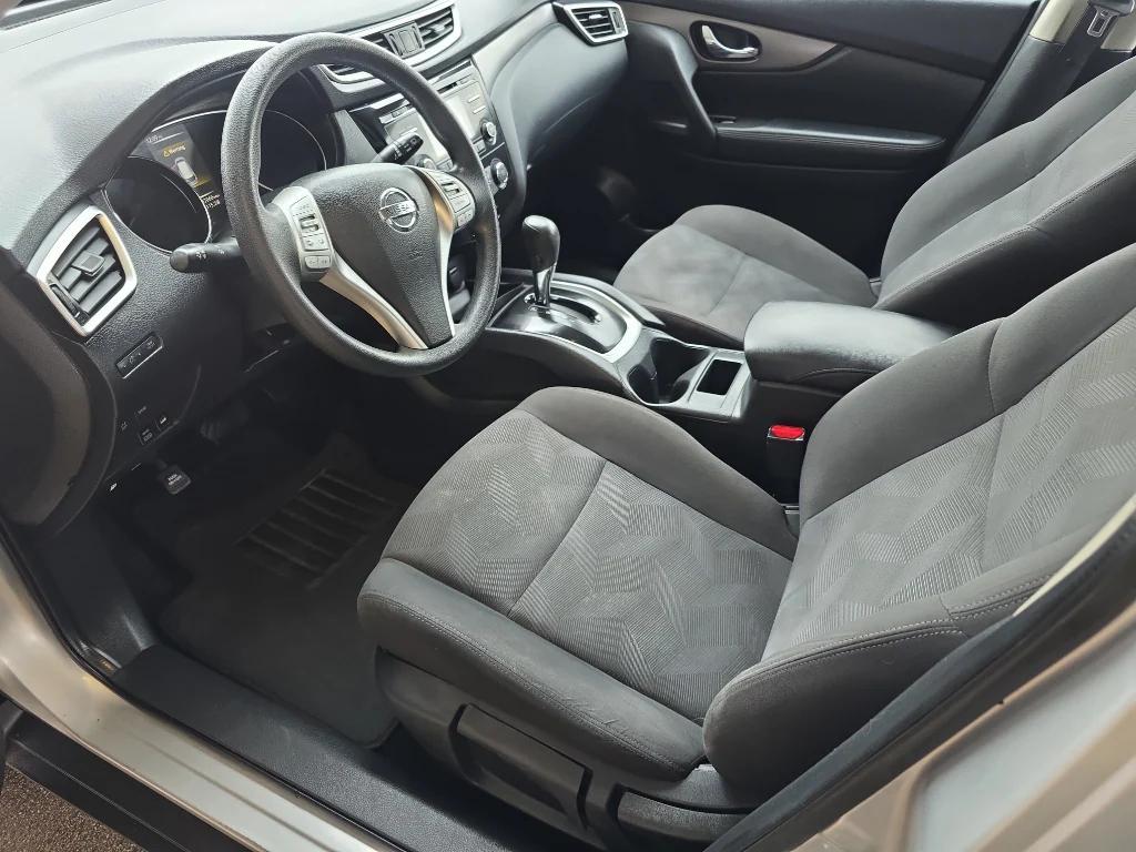 used 2016 Nissan Rogue car, priced at $12,995