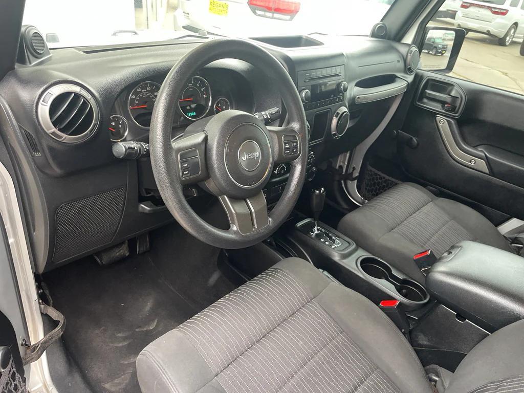 used 2012 Jeep Wrangler Unlimited car, priced at $17,300