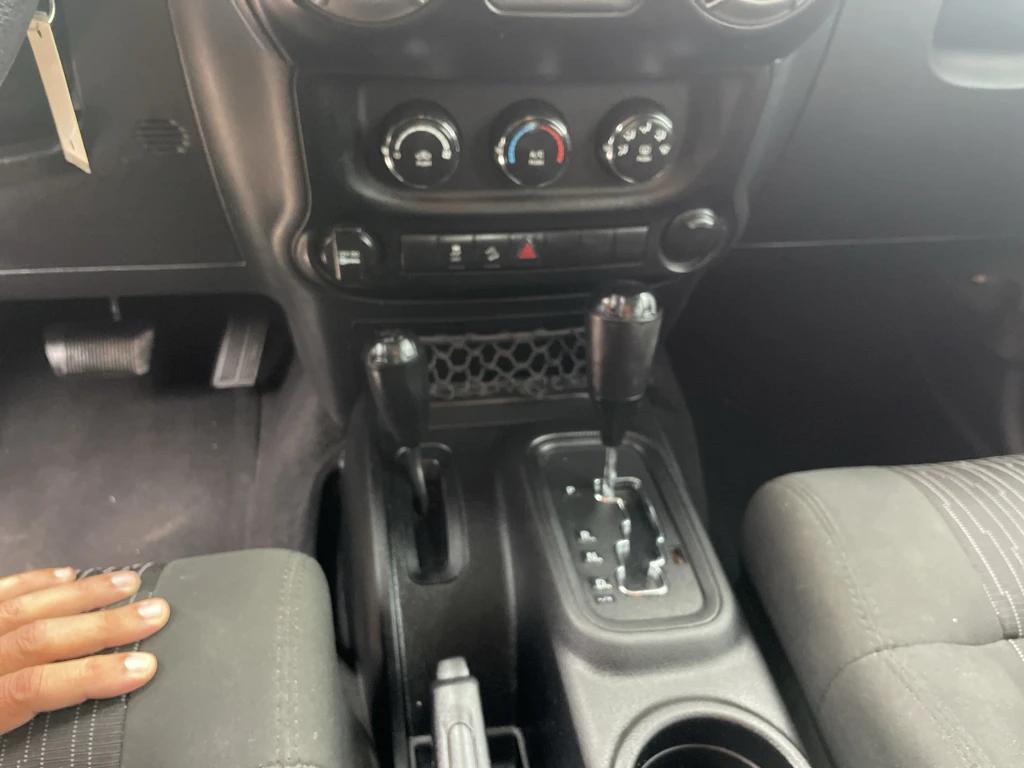 used 2012 Jeep Wrangler Unlimited car, priced at $17,300