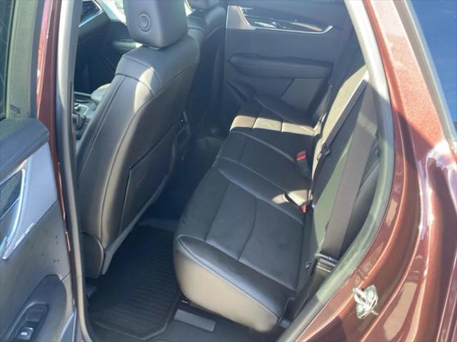 used 2023 Cadillac XT5 car, priced at $39,995