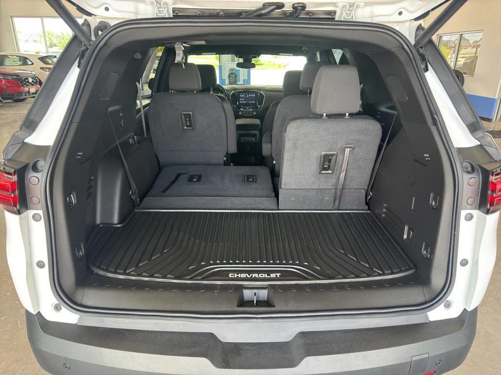 used 2023 Chevrolet Traverse car, priced at $35,600