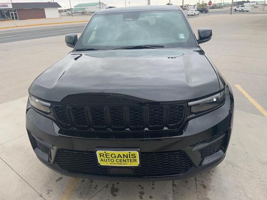 new 2024 Jeep Grand Cherokee car, priced at $47,670