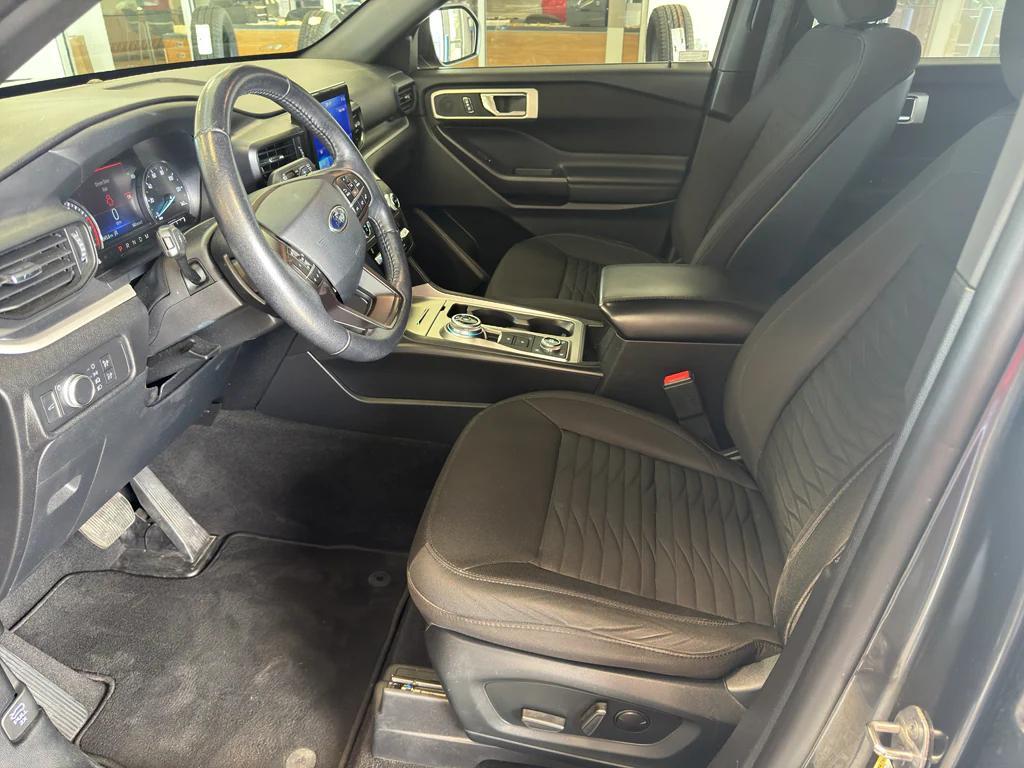 used 2020 Ford Explorer car, priced at $24,995