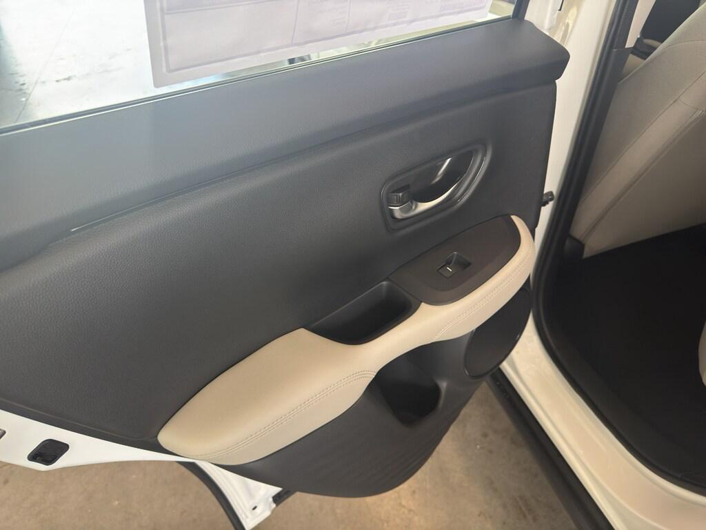 new 2025 Honda HR-V car