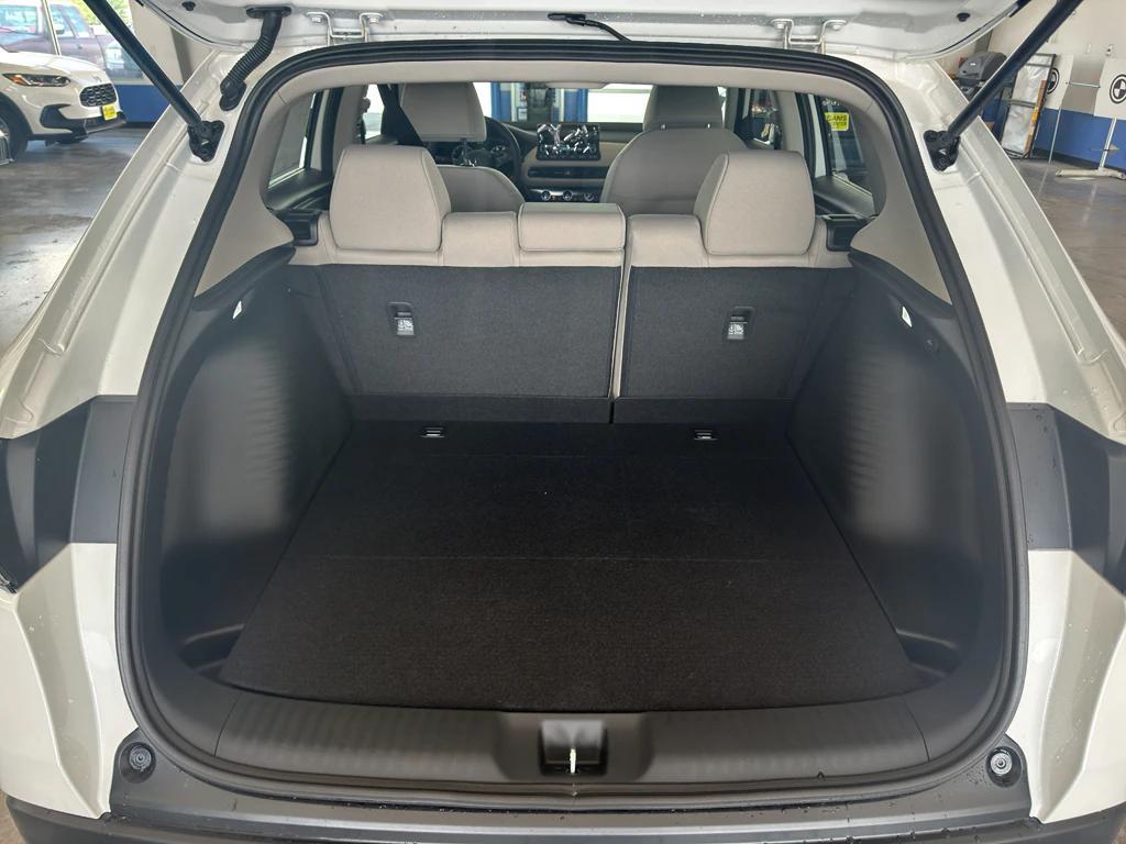 new 2025 Honda HR-V car