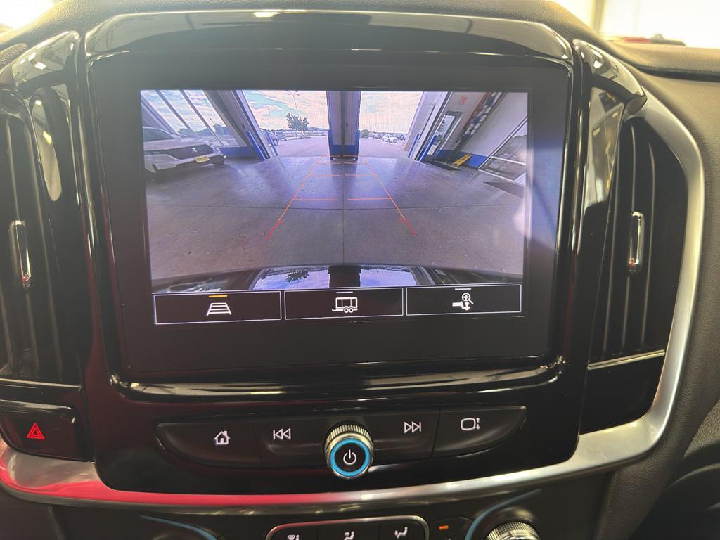 used 2023 Chevrolet Traverse car, priced at $35,400