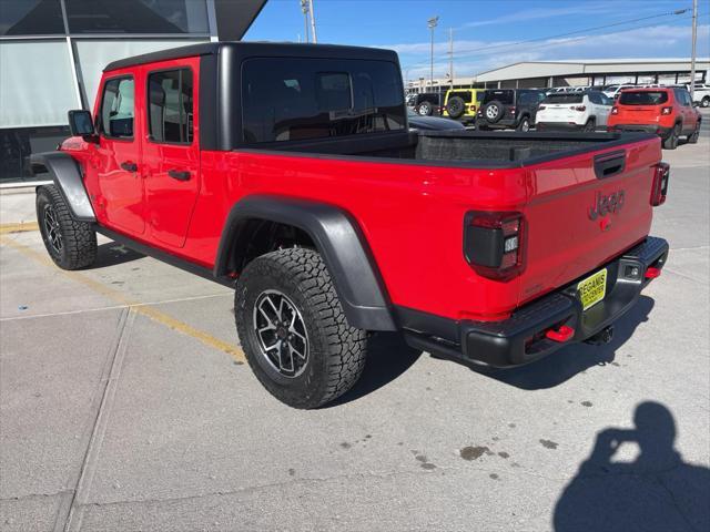 new 2024 Jeep Gladiator car