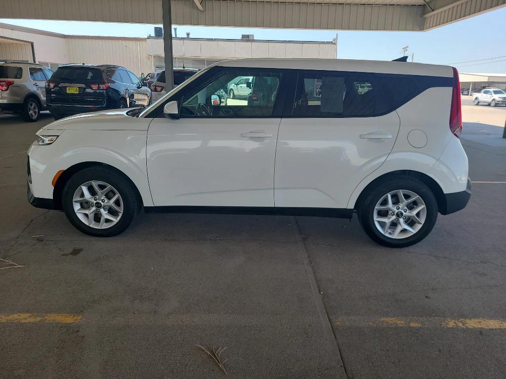 used 2020 Kia Soul car, priced at $13,995