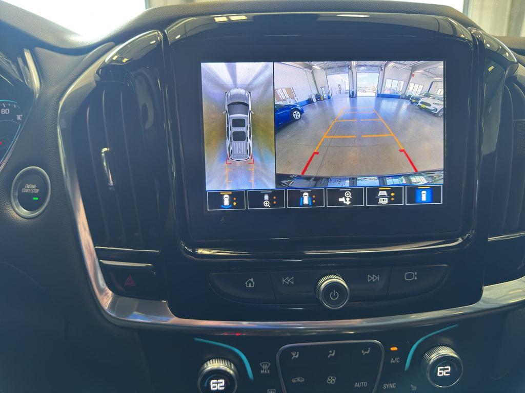used 2023 Chevrolet Traverse car, priced at $36,995