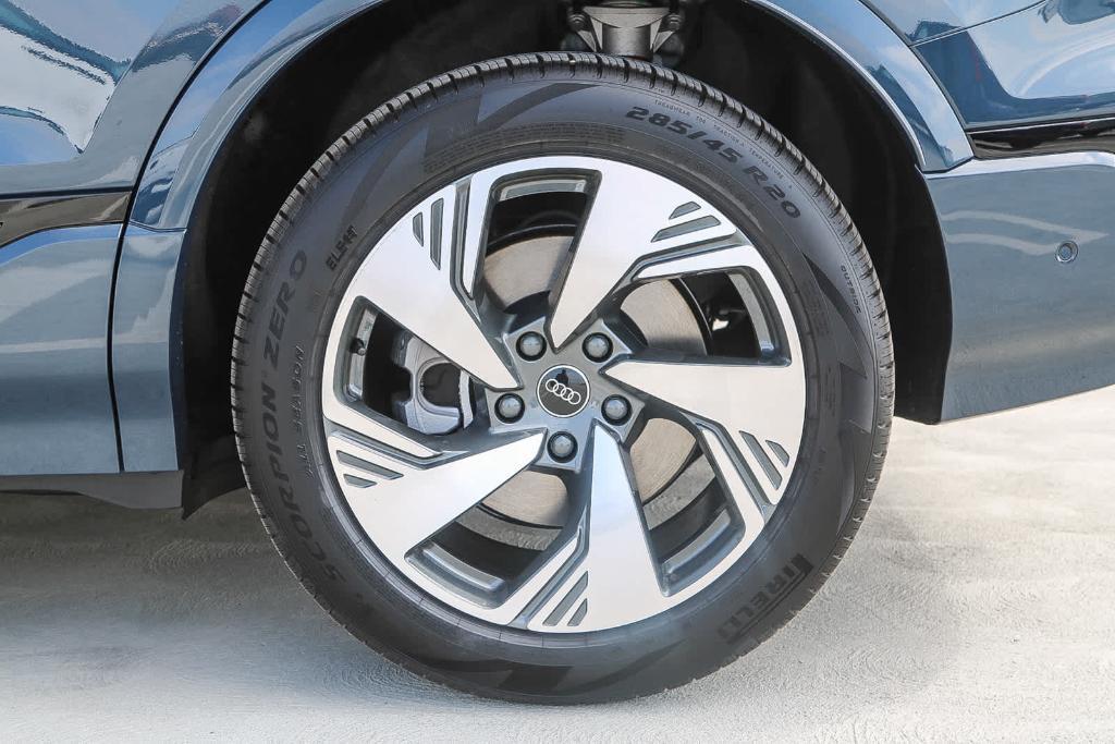 new 2025 Audi Q6 e-tron car, priced at $72,520